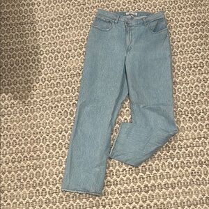 Light Blue women’s Denim Jeans by Abercrombie size 30/ 10R  curve love